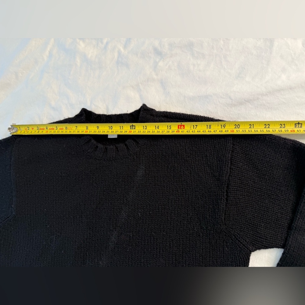 J.Crew Black 100% Wool Crewneck Sweater Women’s M Classic Minimal Knit - Picture 11 of 12